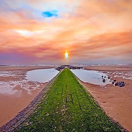 Near The Casino Square Hotel Middelkerke